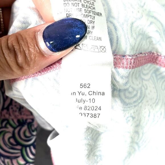 Lilly Pulitzer Tank Top Women’s Medium Pink & Blue Camisole with Built-in Bra - Picture 8 of 8